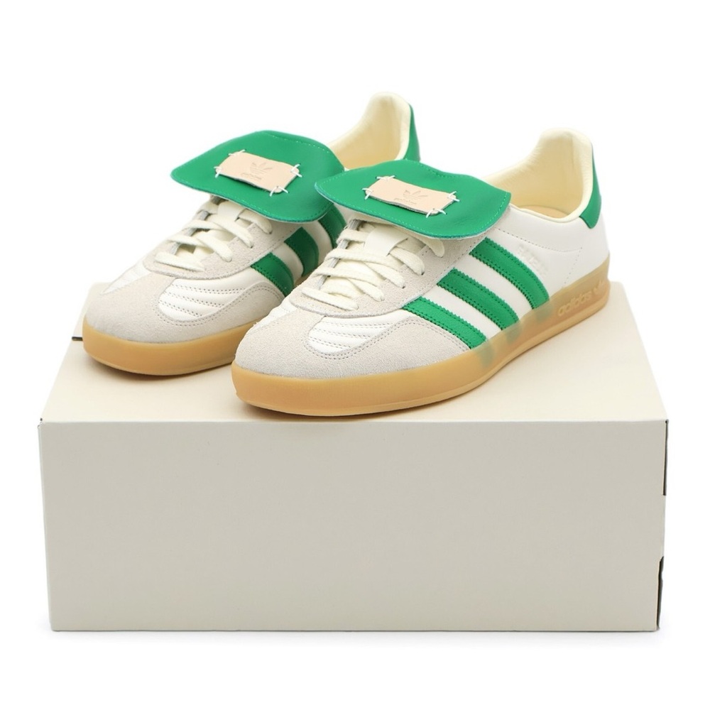 Adidas Gazelle indoor foot industry off white and green